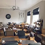 The Selomar 4*