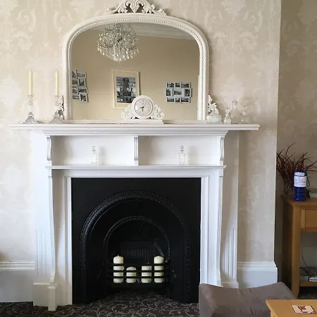 The Selomar 招待所