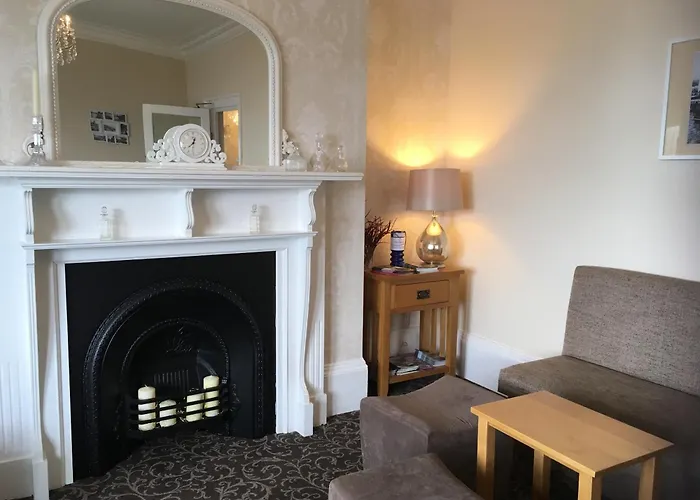 The Selomar 招待所